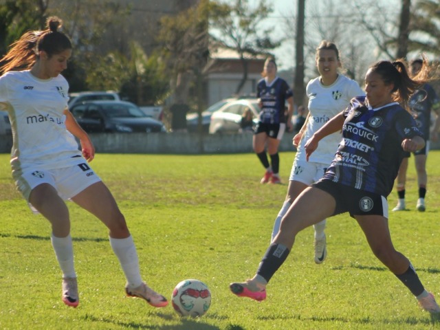 Ciudad de Olavarr�a arranc� con un triunfo en el Regional Amateur